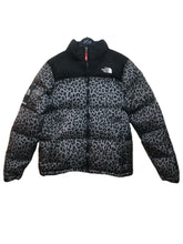 Load image into Gallery viewer, The north face X Supreme collab
